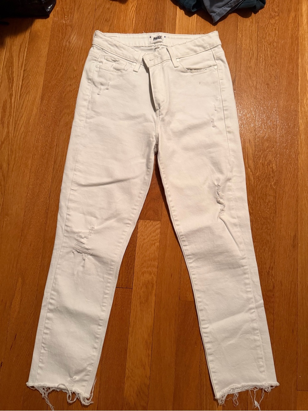 PAIGE White Skinny High-Rise Jeans with Distressed Hem